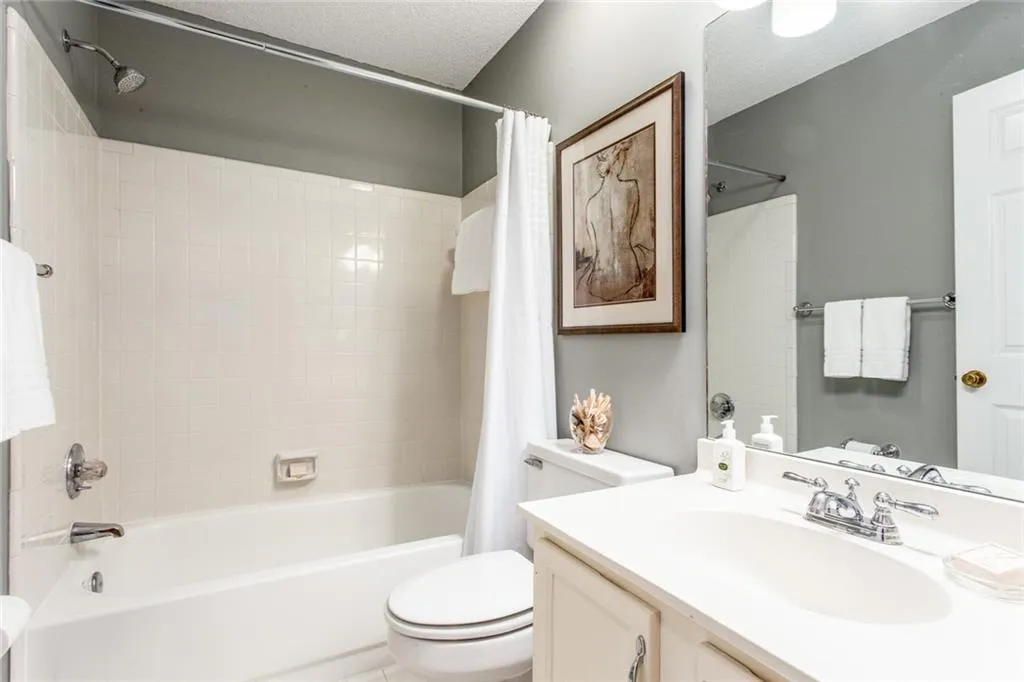 1110 Camden Court, Sandy Springs, Georgia 30327, 2 Bedrooms Bedrooms, ,2 BathroomsBathrooms,Residential,Sold,1110 Camden Court,6509756 1110 Camden Court, Sandy Springs, Georgia 30327, 2 Bedrooms Bedrooms, ,2 BathroomsBathrooms,Residential,Sold,1110 Camden Court,6509756