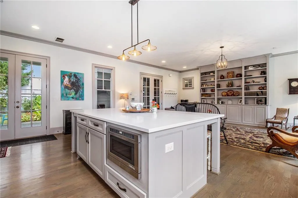 2555 Caldwell Road Ne, Atlanta, Georgia 30319, 5 Bedrooms Bedrooms, ,4 BathroomsBathrooms,Residential,For Sale,2555 Caldwell Road Ne,7642113