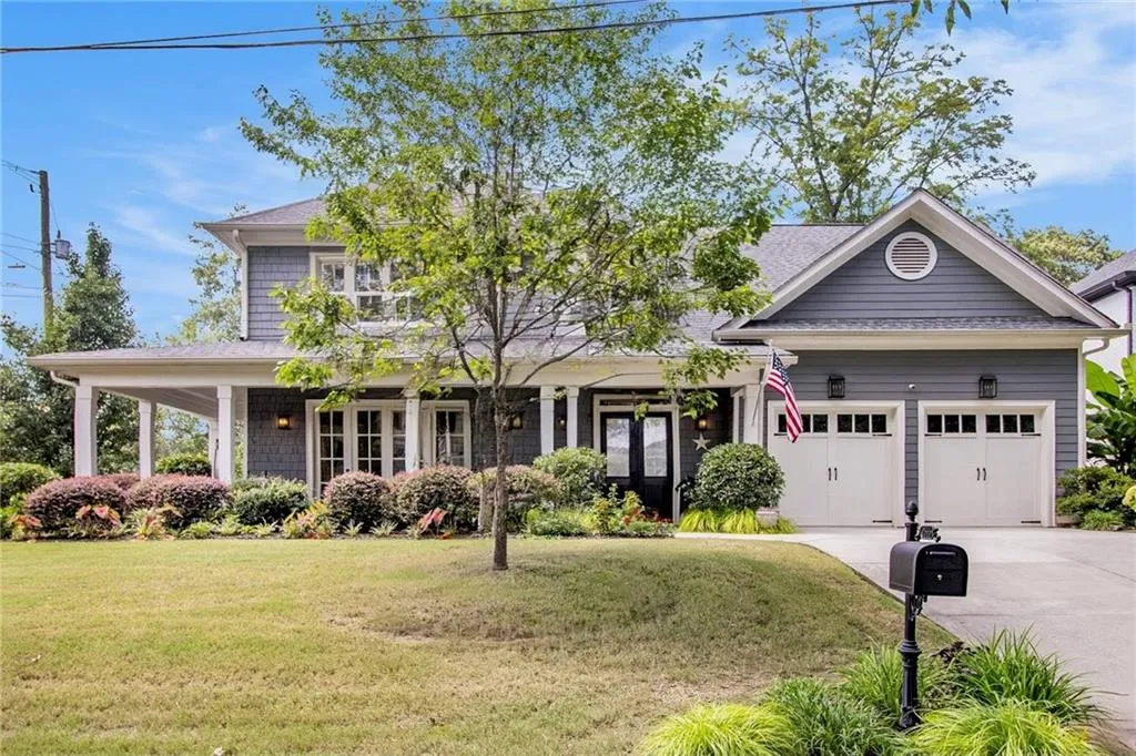2555 Caldwell Road Ne, Atlanta, Georgia 30319, 5 Bedrooms Bedrooms, ,4 BathroomsBathrooms,Residential,For Sale,2555 Caldwell Road Ne,7642113