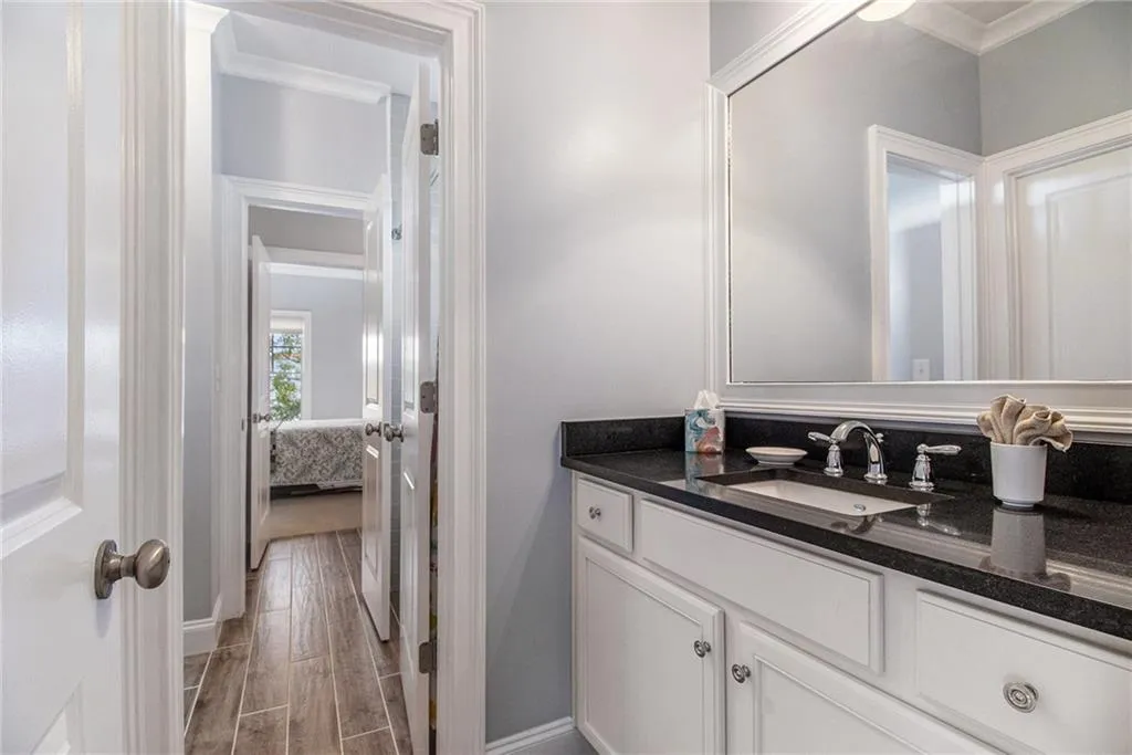 2555 Caldwell Road Ne, Atlanta, Georgia 30319, 5 Bedrooms Bedrooms, ,4 BathroomsBathrooms,Residential,For Sale,2555 Caldwell Road Ne,7642113