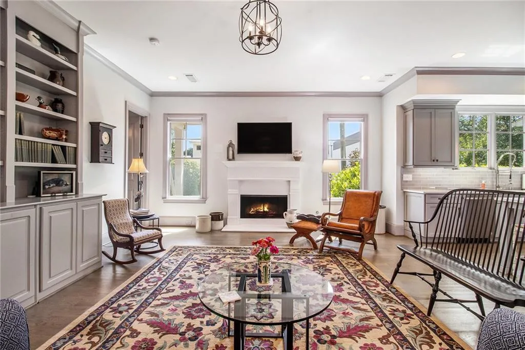 2555 Caldwell Road Ne, Atlanta, Georgia 30319, 5 Bedrooms Bedrooms, ,4 BathroomsBathrooms,Residential,For Sale,2555 Caldwell Road Ne,7642113