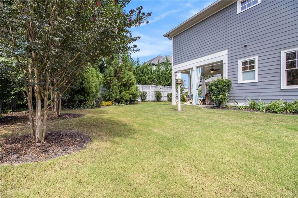2555 Caldwell Road Ne, Atlanta, Georgia 30319, 5 Bedrooms Bedrooms, ,4 BathroomsBathrooms,Residential,For Sale,2555 Caldwell Road Ne,7642113