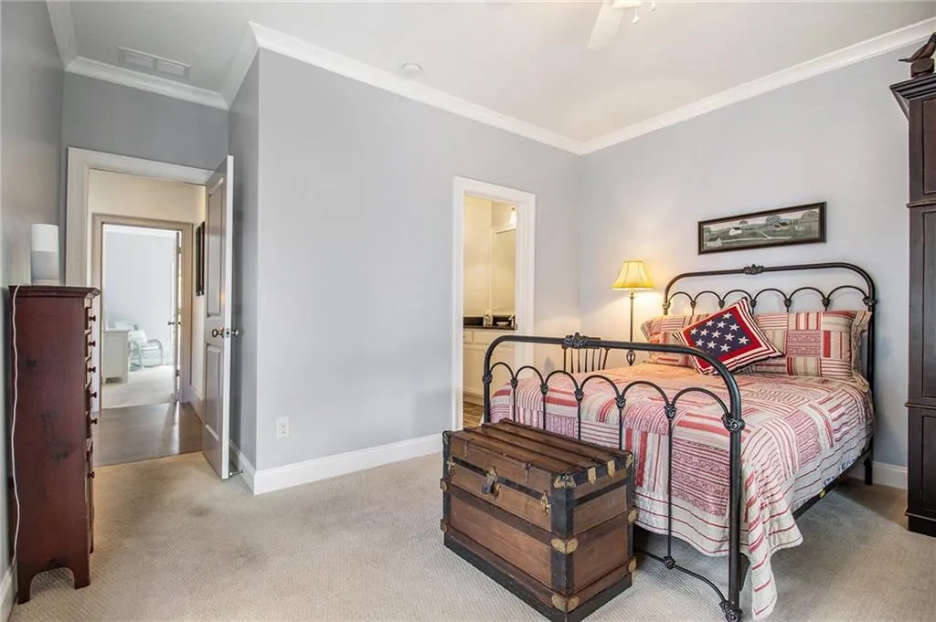 2555 Caldwell Road Ne, Atlanta, Georgia 30319, 5 Bedrooms Bedrooms, ,4 BathroomsBathrooms,Residential,For Sale,2555 Caldwell Road Ne,7642113