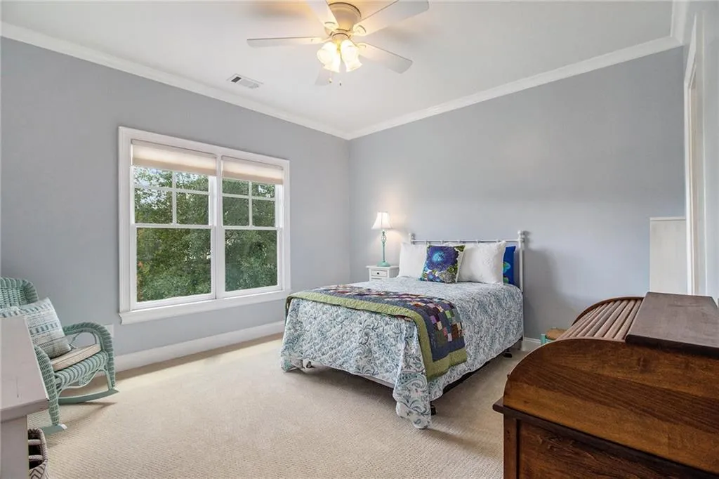2555 Caldwell Road Ne, Atlanta, Georgia 30319, 5 Bedrooms Bedrooms, ,4 BathroomsBathrooms,Residential,For Sale,2555 Caldwell Road Ne,7642113