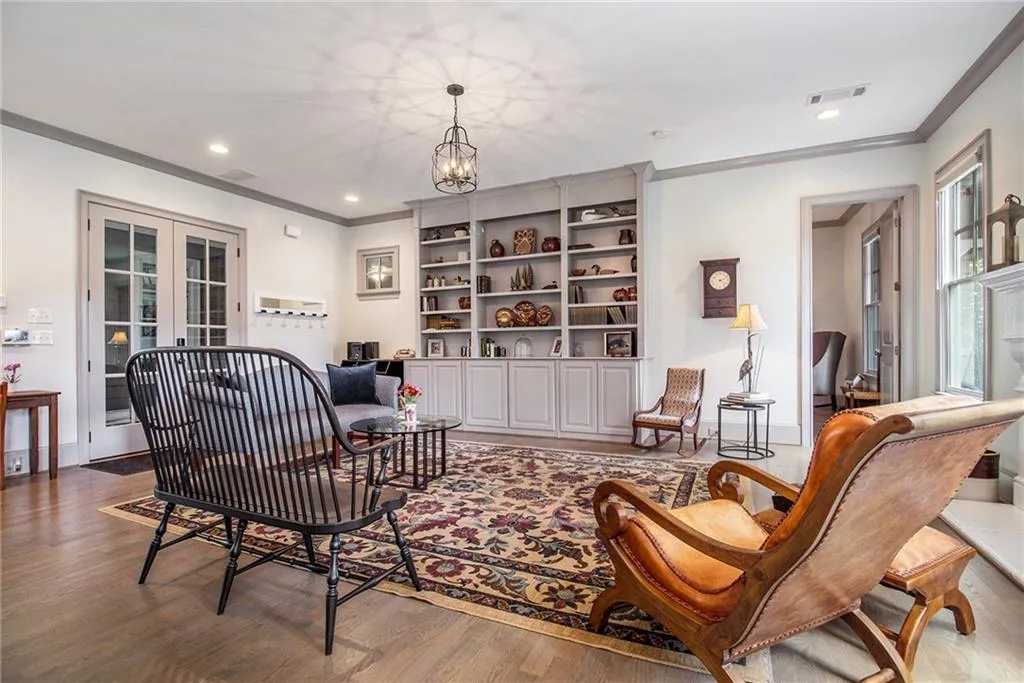 2555 Caldwell Road Ne, Atlanta, Georgia 30319, 5 Bedrooms Bedrooms, ,4 BathroomsBathrooms,Residential,For Sale,2555 Caldwell Road Ne,7642113