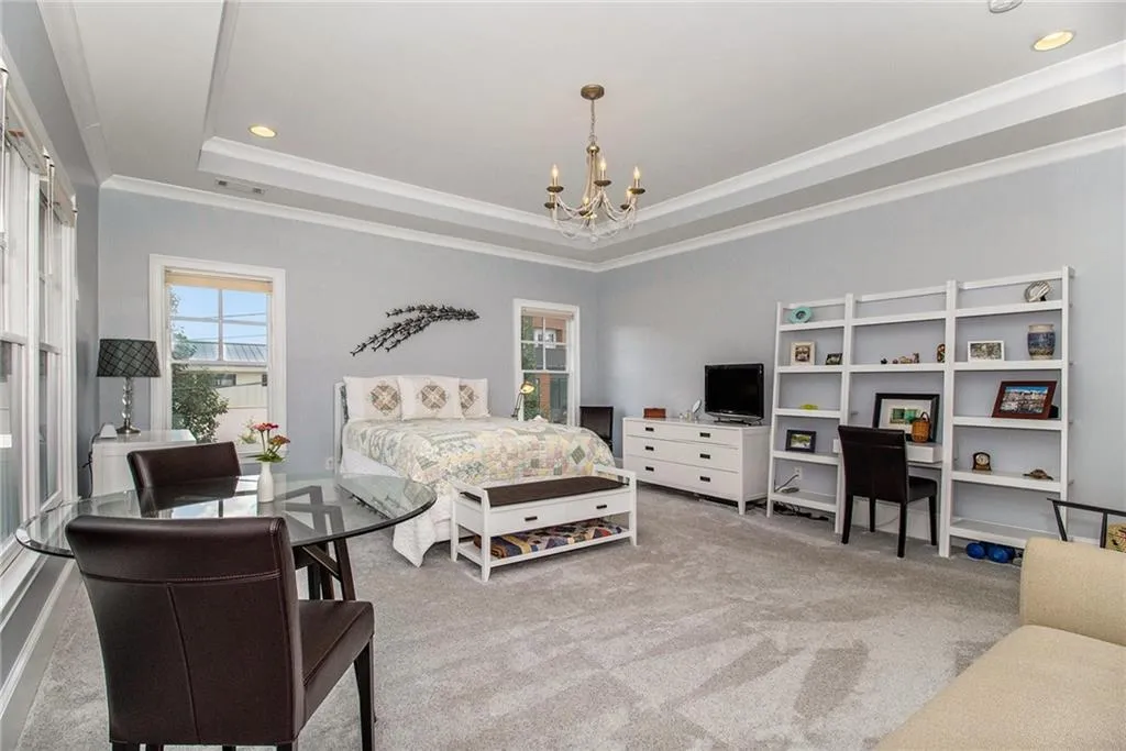 2555 Caldwell Road Ne, Atlanta, Georgia 30319, 5 Bedrooms Bedrooms, ,4 BathroomsBathrooms,Residential,For Sale,2555 Caldwell Road Ne,7642113