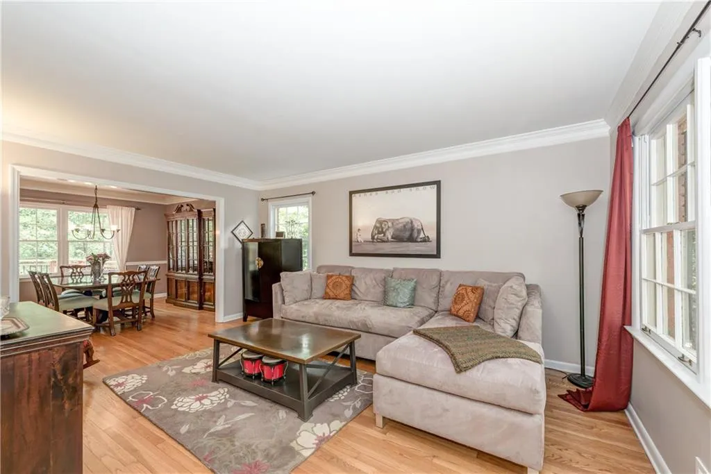 7221 Duncourtney Drive, Atlanta, Georgia 30328, 4 Bedrooms Bedrooms, ,2 BathroomsBathrooms,Residential,Sold,7221 Duncourtney Drive,5747532