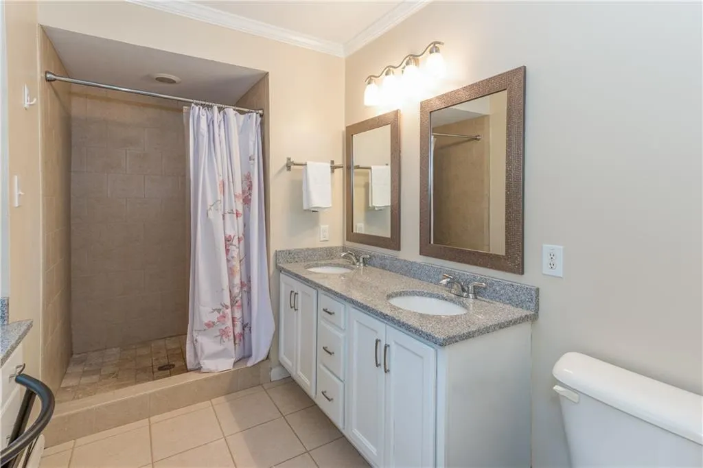 7221 Duncourtney Drive, Atlanta, Georgia 30328, 4 Bedrooms Bedrooms, ,2 BathroomsBathrooms,Residential,Sold,7221 Duncourtney Drive,5747532