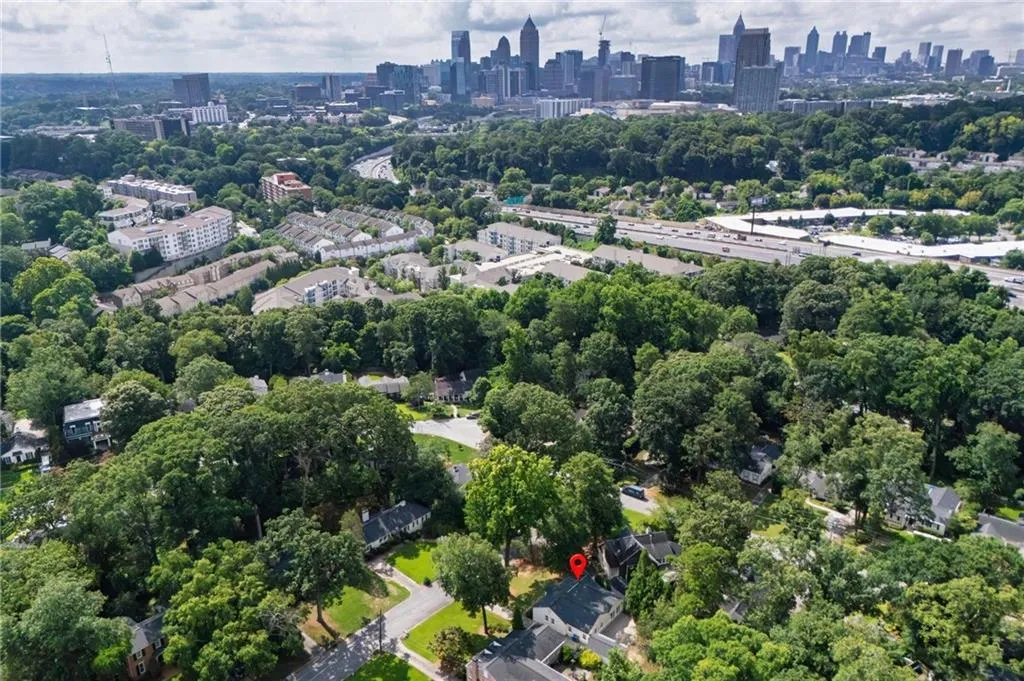 1818 Meredith Drive Nw, Atlanta, Georgia 30318, 3 Bedrooms Bedrooms, ,2 BathroomsBathrooms,Residential,For Sale,1818 Meredith Drive Nw,7617391
