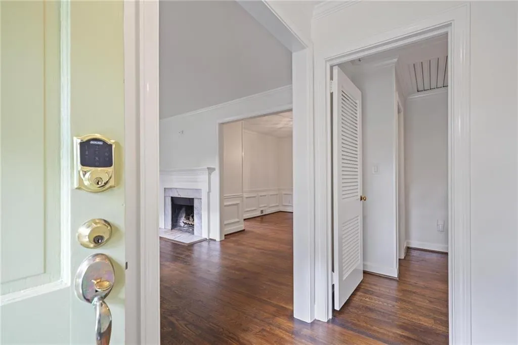 1818 Meredith Drive Nw, Atlanta, Georgia 30318, 3 Bedrooms Bedrooms, ,2 BathroomsBathrooms,Residential,For Sale,1818 Meredith Drive Nw,7617391