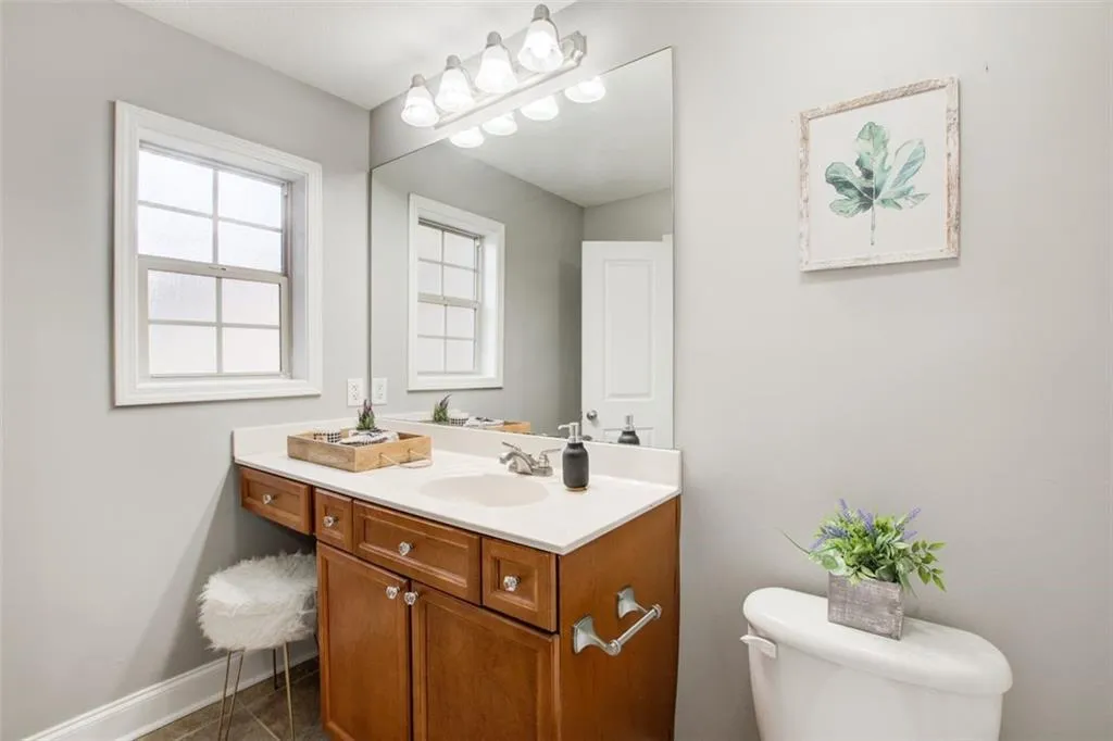 750 Dalrymple Road Unit D1, Atlanta, Georgia 30328, 3 Bedrooms Bedrooms, ,2 BathroomsBathrooms,Residential,Sold,750 Dalrymple Road Unit D1,7239294