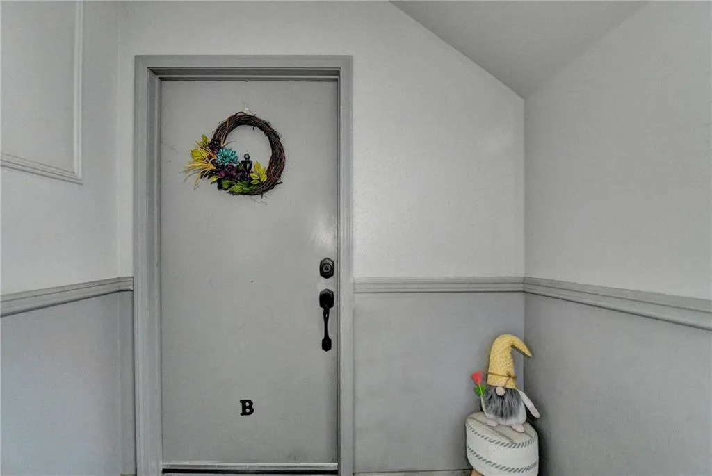 6700 Roswell Road Unit 22b, Atlanta, Georgia 30328, 2 Bedrooms Bedrooms, ,2 BathroomsBathrooms,Residential,For Sale,6700 Roswell Road Unit 22b,7715053