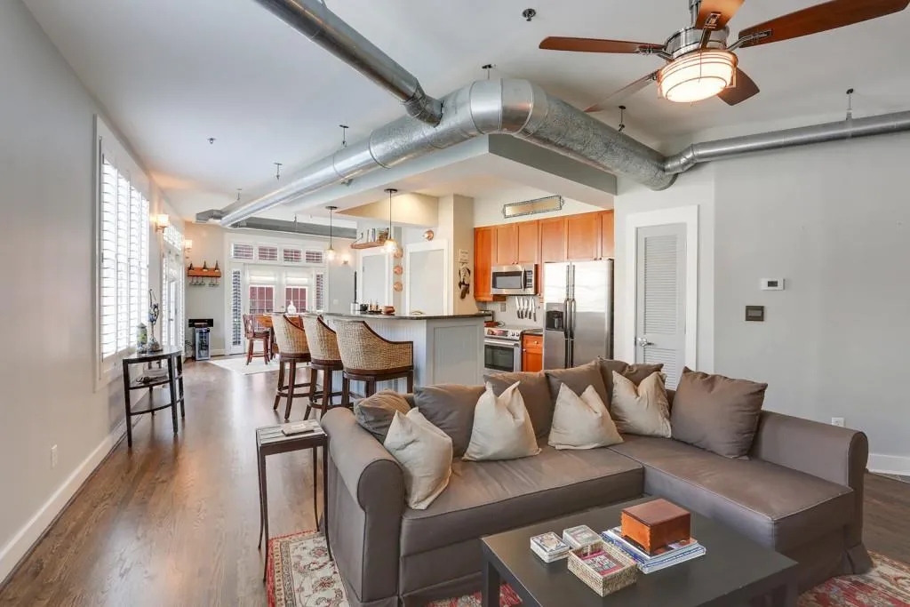 1029 Piedmont Avenue Ne Unit 102, Atlanta, Georgia 30309, 2 Bedrooms Bedrooms, ,2 BathroomsBathrooms,Residential,Sold,1029 Piedmont Avenue Ne Unit 102,5712854