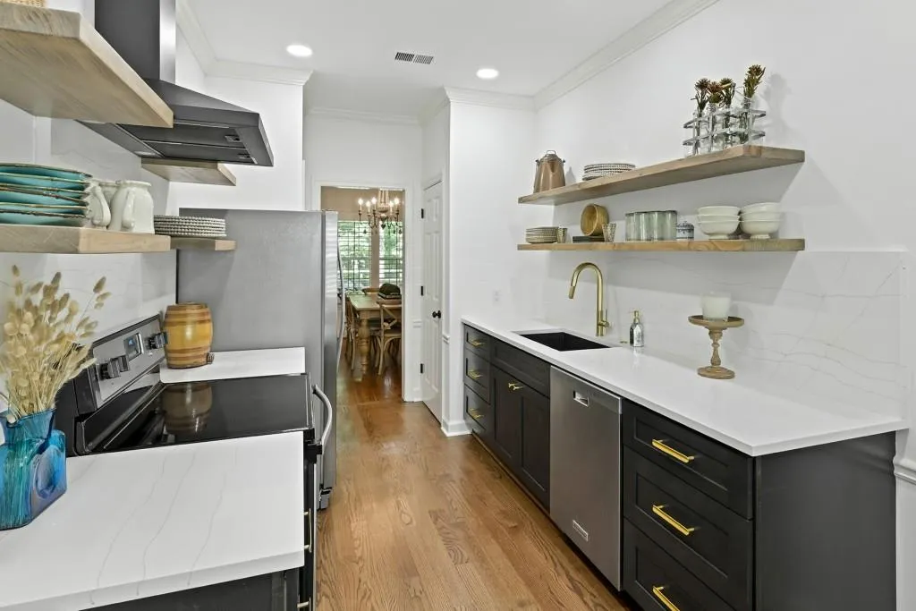 1160 Windsor Parkway Unit 3, Sandy Springs, Georgia 30319, 3 Bedrooms Bedrooms, ,2 BathroomsBathrooms,Residential,Sold,1160 Windsor Parkway Unit 3,7218098 1160 Windsor Parkway Unit 3, Sandy Springs, Georgia 30319, 3 Bedrooms Bedrooms, ,2 BathroomsBathrooms,Residential,Sold,1160 Windsor Parkway Unit 3,7218098