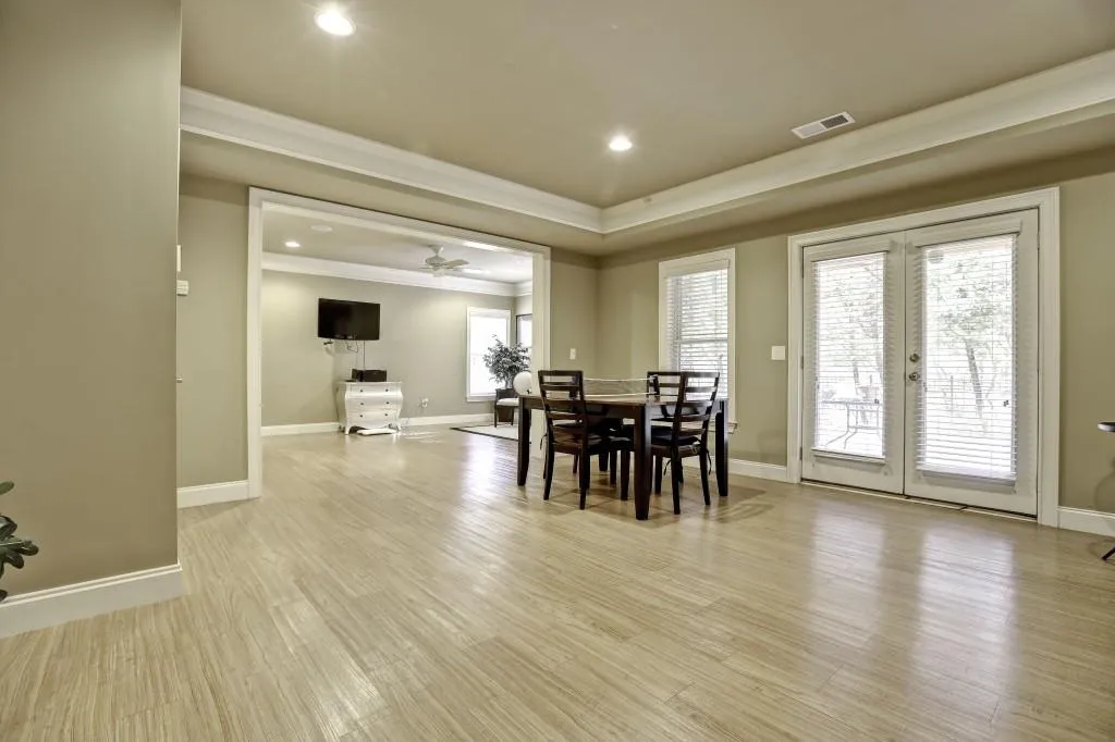 6285 Mount Vernon Oaks Drive, Sandy Springs, Georgia 30328, 6 Bedrooms Bedrooms, ,5 BathroomsBathrooms,Residential,Sold,6285 Mount Vernon Oaks Drive,5796176