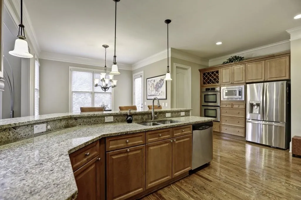 6285 Mount Vernon Oaks Drive, Sandy Springs, Georgia 30328, 6 Bedrooms Bedrooms, ,5 BathroomsBathrooms,Residential,Sold,6285 Mount Vernon Oaks Drive,5796176