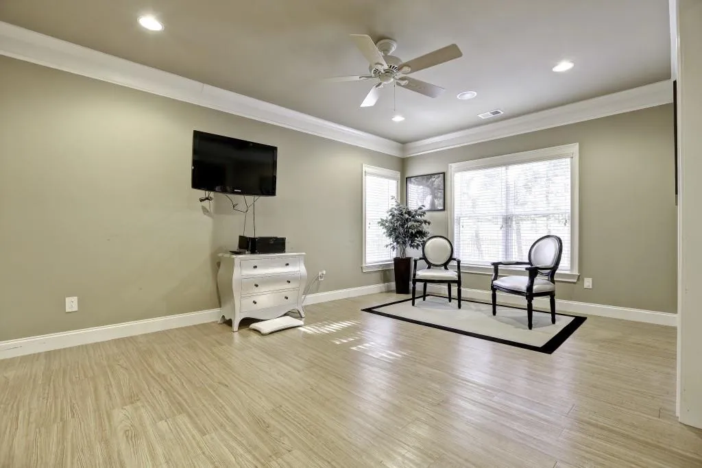 6285 Mount Vernon Oaks Drive, Sandy Springs, Georgia 30328, 6 Bedrooms Bedrooms, ,5 BathroomsBathrooms,Residential,Sold,6285 Mount Vernon Oaks Drive,5796176