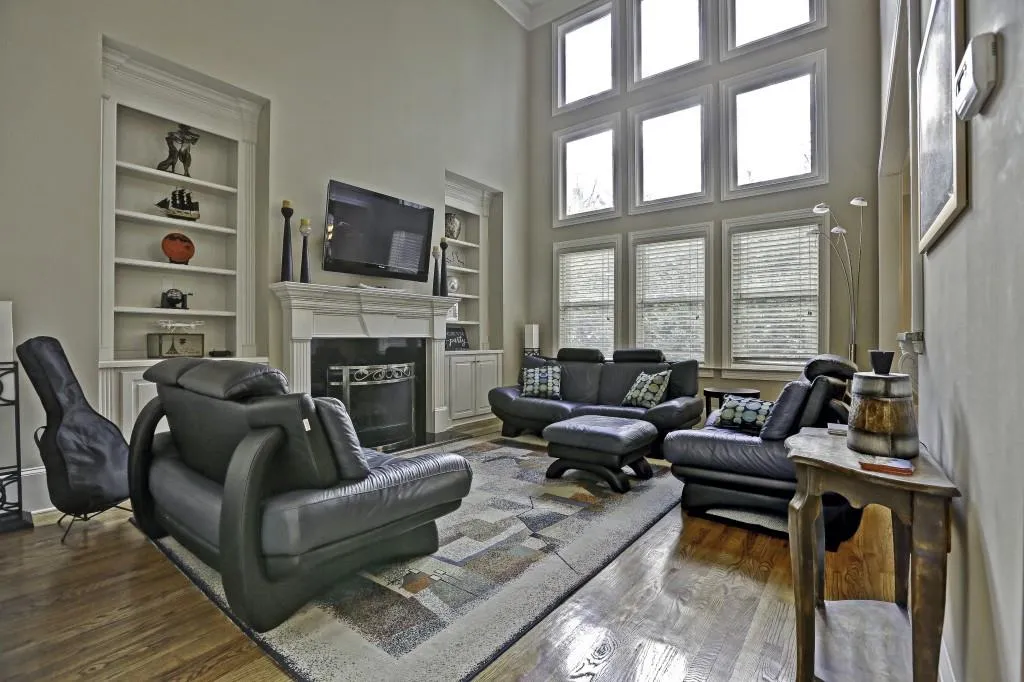 6285 Mount Vernon Oaks Drive, Sandy Springs, Georgia 30328, 6 Bedrooms Bedrooms, ,5 BathroomsBathrooms,Residential,Sold,6285 Mount Vernon Oaks Drive,5796176