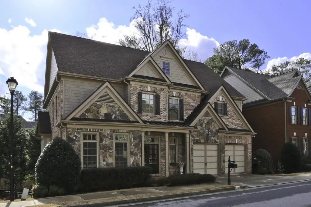6285 Mount Vernon Oaks Drive, Sandy Springs, Georgia 30328, 6 Bedrooms Bedrooms, ,5 BathroomsBathrooms,Residential,Sold,6285 Mount Vernon Oaks Drive,5796176