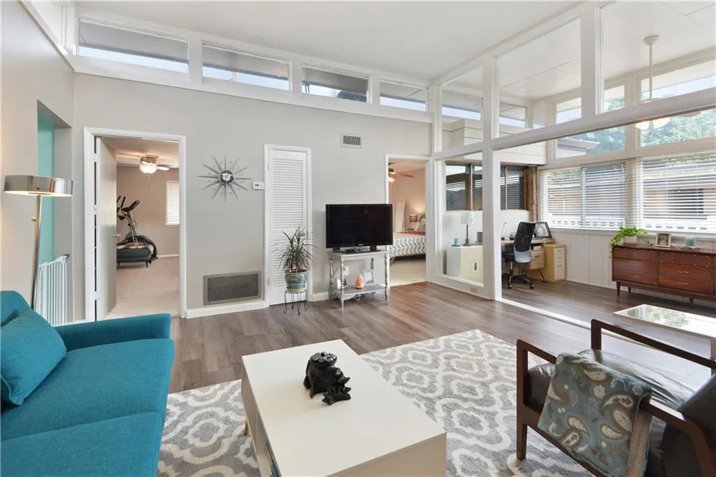 346 Carpenter Drive Unit 49, Sandy Springs, Georgia 30328, 2 Bedrooms Bedrooms, ,2 BathroomsBathrooms,Residential,Sold,346 Carpenter Drive Unit 49,6617532