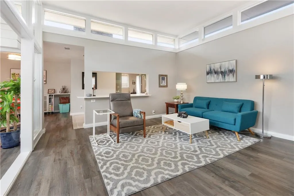 346 Carpenter Drive Unit 49, Sandy Springs, Georgia 30328, 2 Bedrooms Bedrooms, ,2 BathroomsBathrooms,Residential,Sold,346 Carpenter Drive Unit 49,6617532