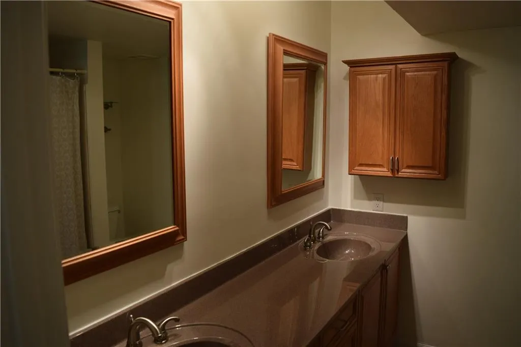 6851 Roswell Road Ne Unit A8, Atlanta, Georgia 30328, 2 Bedrooms Bedrooms, ,2 BathroomsBathrooms,Residential,Sold,6851 Roswell Road Ne Unit A8,5604729