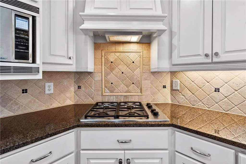 575 Trimble Lake Court, Atlanta, Georgia 30342, 5 Bedrooms Bedrooms, ,5 BathroomsBathrooms,Residential,For Sale,575 Trimble Lake Court,7723517