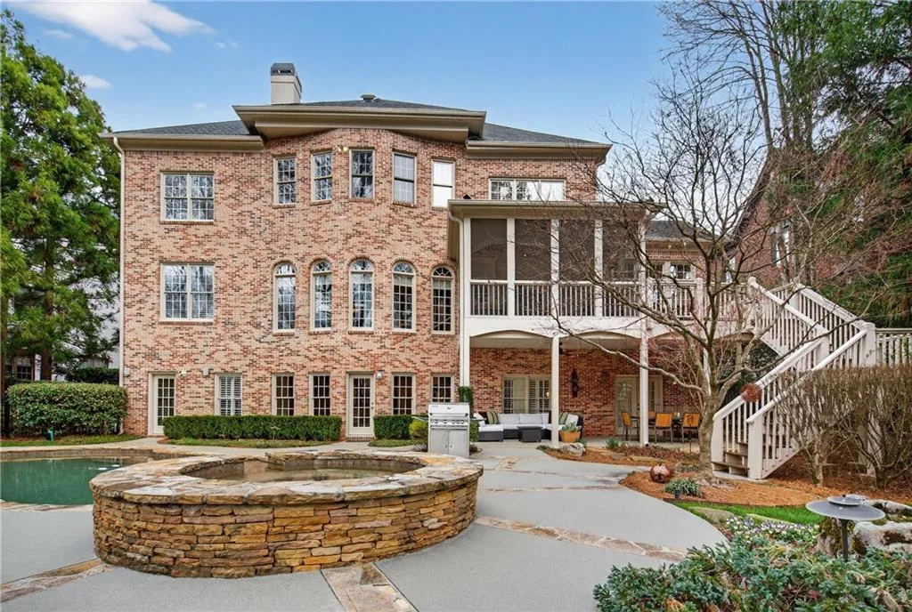 575 Trimble Lake Court, Atlanta, Georgia 30342, 5 Bedrooms Bedrooms, ,5 BathroomsBathrooms,Residential,For Sale,575 Trimble Lake Court,7723517