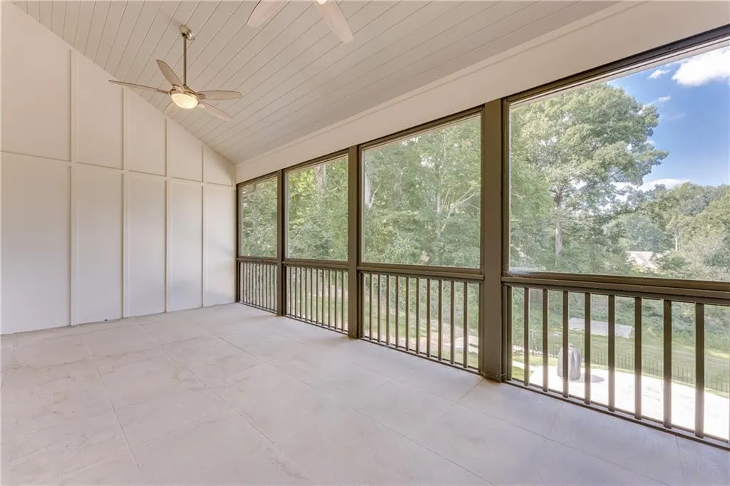 360 Windsor Parkway, Atlanta, Georgia 30342, 6 Bedrooms Bedrooms, ,5 BathroomsBathrooms,Residential,Sold,360 Windsor Parkway,7158333