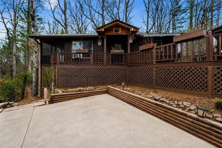 279 Cindy Cove Road, Blairsville, Georgia 30512
