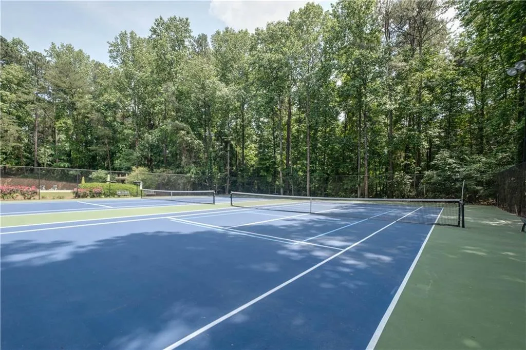 1602 Woodcliff Drive, Sandy Springs, Georgia 30350, 2 Bedrooms Bedrooms, ,2 BathroomsBathrooms,Residential,Sold,1602 Woodcliff Drive,7212047