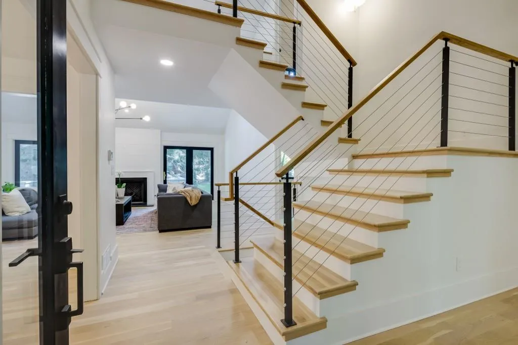 5565 Glen Errol Road, Atlanta, Georgia 30327, 6 Bedrooms Bedrooms, ,5 BathroomsBathrooms,Residential,Sold,5565 Glen Errol Road,7117341