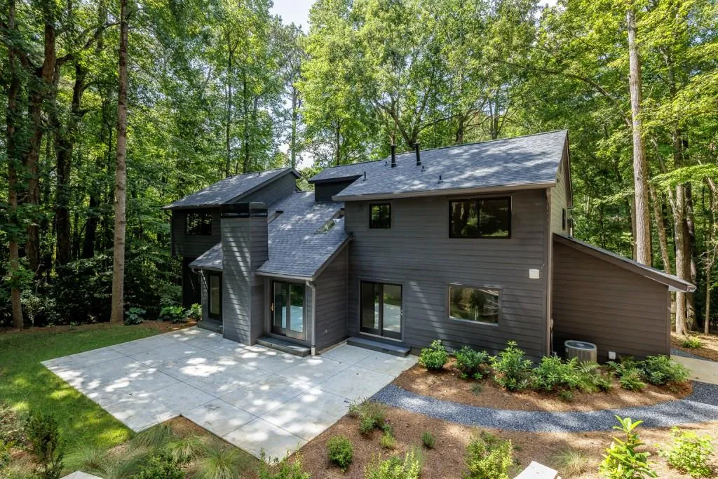 5565 Glen Errol Road, Atlanta, Georgia 30327, 6 Bedrooms Bedrooms, ,5 BathroomsBathrooms,Residential,Sold,5565 Glen Errol Road,7117341