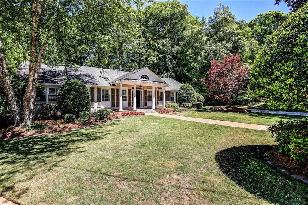 2548 Sharondale Court Ne, Atlanta, Georgia 30305, 5 Bedrooms Bedrooms, ,4 BathroomsBathrooms,Residential,Sold,2548 Sharondale Court Ne,5993837