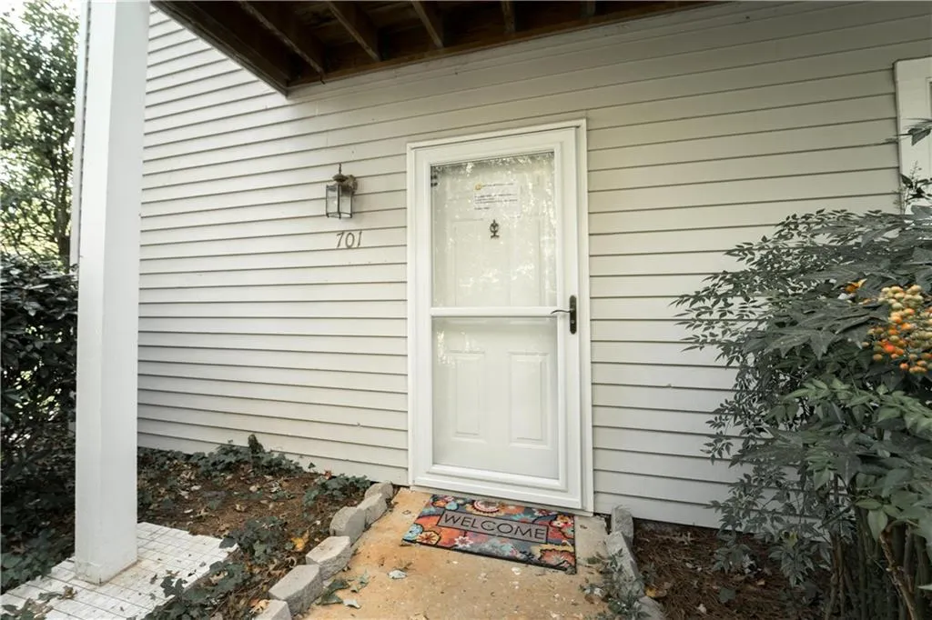 701 Gettysburg Place, Sandy Springs, Georgia 30350, 2 Bedrooms Bedrooms, ,1 BathroomBathrooms,Residential,Sold,701 Gettysburg Place,6784194