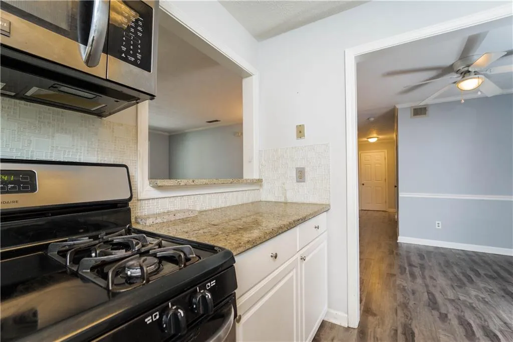 701 Gettysburg Place, Sandy Springs, Georgia 30350, 2 Bedrooms Bedrooms, ,1 BathroomBathrooms,Residential,Sold,701 Gettysburg Place,6784194