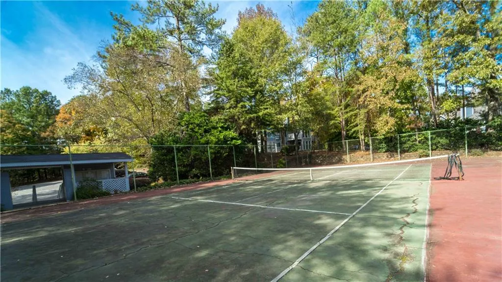 701 Gettysburg Place, Sandy Springs, Georgia 30350, 2 Bedrooms Bedrooms, ,1 BathroomBathrooms,Residential,Sold,701 Gettysburg Place,6784194