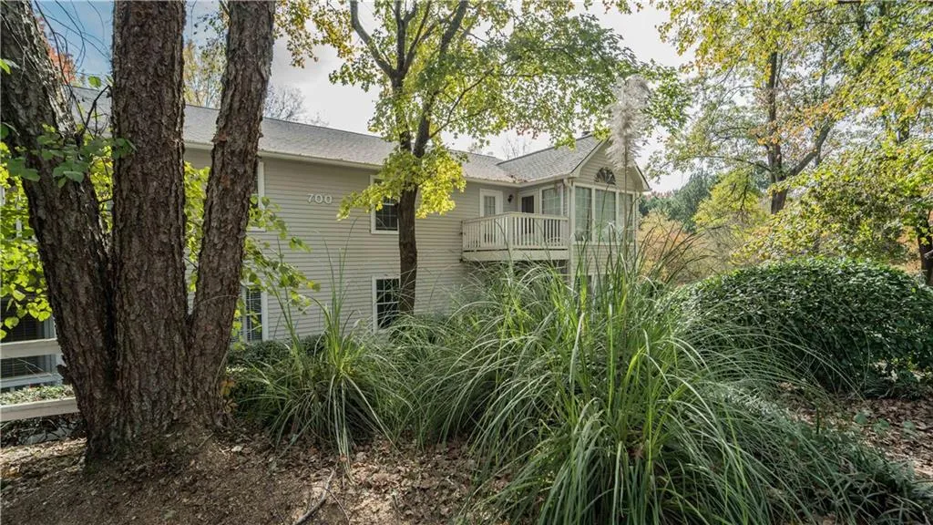 701 Gettysburg Place, Sandy Springs, Georgia 30350, 2 Bedrooms Bedrooms, ,1 BathroomBathrooms,Residential,Sold,701 Gettysburg Place,6784194