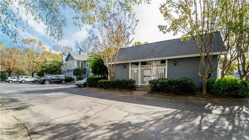 701 Gettysburg Place, Sandy Springs, Georgia 30350, 2 Bedrooms Bedrooms, ,1 BathroomBathrooms,Residential,Sold,701 Gettysburg Place,6784194