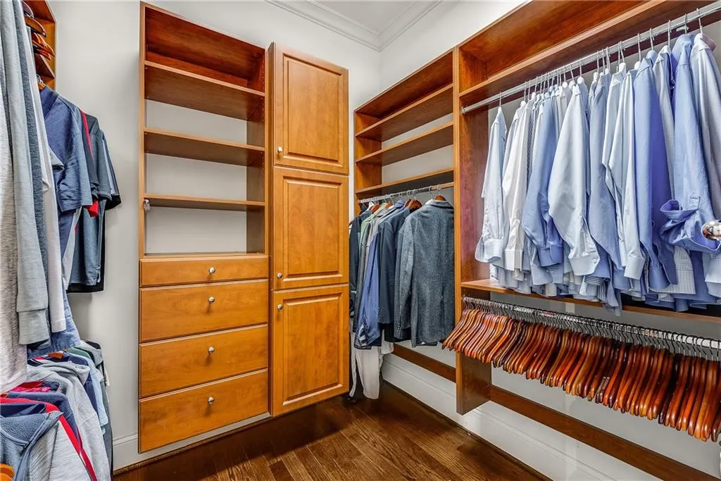 4706 Powers Ferry Road, Atlanta, Georgia 30327, 5 Bedrooms Bedrooms, ,5 BathroomsBathrooms,Residential,Sold,4706 Powers Ferry Road,7516595