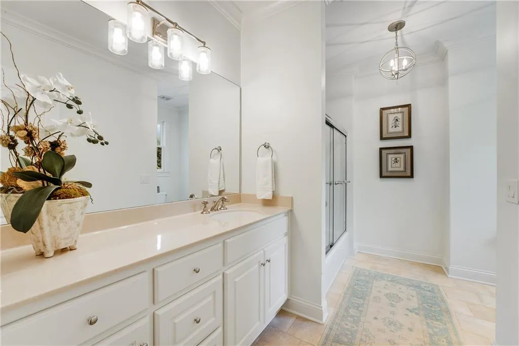 4706 Powers Ferry Road, Atlanta, Georgia 30327, 5 Bedrooms Bedrooms, ,5 BathroomsBathrooms,Residential,Sold,4706 Powers Ferry Road,7516595