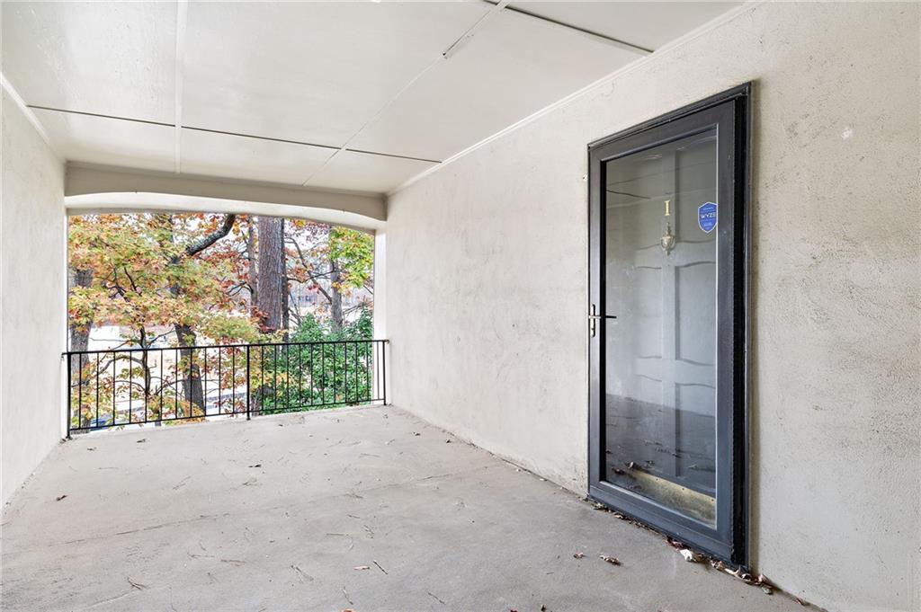 725 Dalrymple Road Unit 8I, Atlanta, Georgia 30328, 2 Bedrooms Bedrooms, ,2 BathroomsBathrooms,Residential,Sold,725 Dalrymple Road Unit 8I,7306709