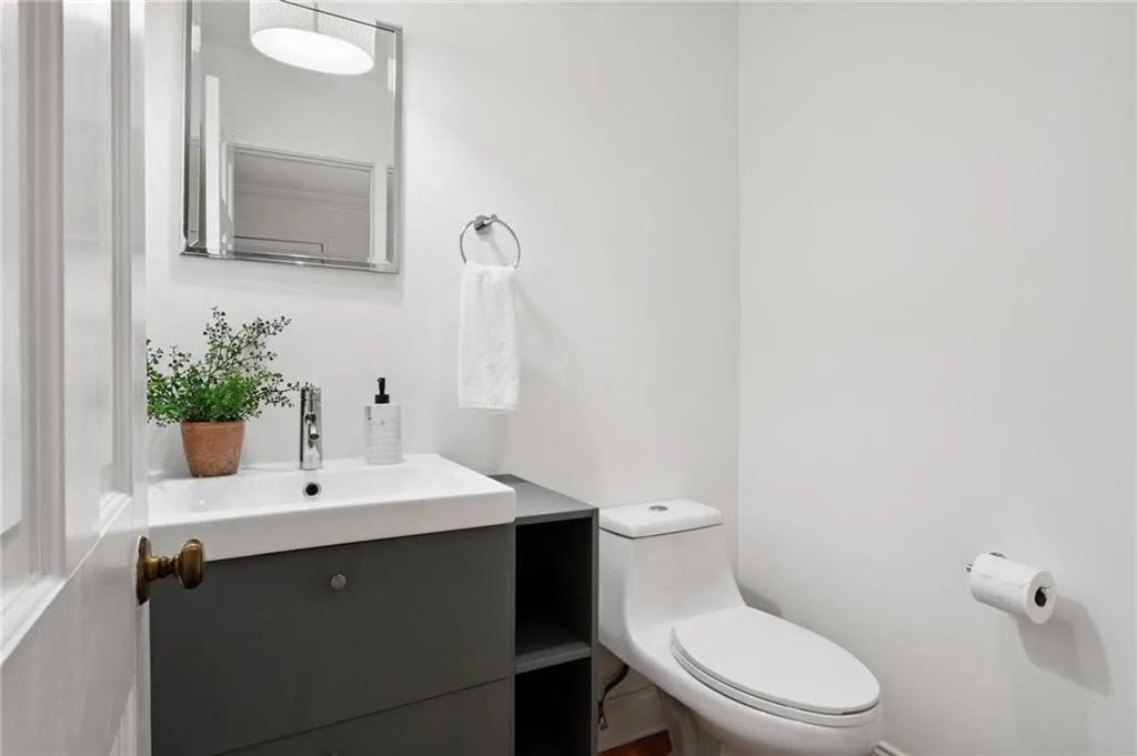11 Ardmore Square Unit 11, Atlanta, Georgia 30309, 3 Bedrooms Bedrooms, ,2 BathroomsBathrooms,Residential,For Sale,11 Ardmore Square Unit 11,7669168 11 Ardmore Square Unit 11, Atlanta, Georgia 30309, 3 Bedrooms Bedrooms, ,2 BathroomsBathrooms,Residential,For Sale,11 Ardmore Square Unit 11,7669168