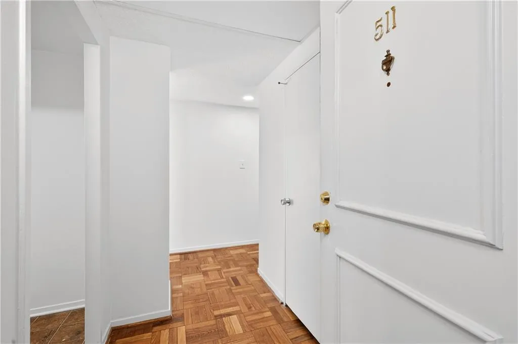 2965 Pharr Court South Nw Unit 511, Atlanta, Georgia 30305, 1 Bedroom Bedrooms, 0 ,1 BathroomBathrooms,Residential,For Sale,2965 Pharr Court South Nw Unit 511,7703191