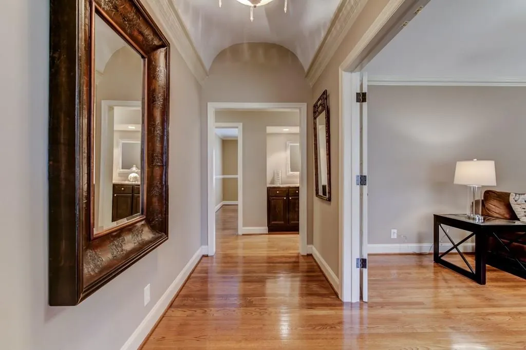 4400 Skyland Drive Ne, Atlanta, Georgia 30342, 5 Bedrooms Bedrooms, ,4 BathroomsBathrooms,Residential,Sold,4400 Skyland Drive Ne,5803153