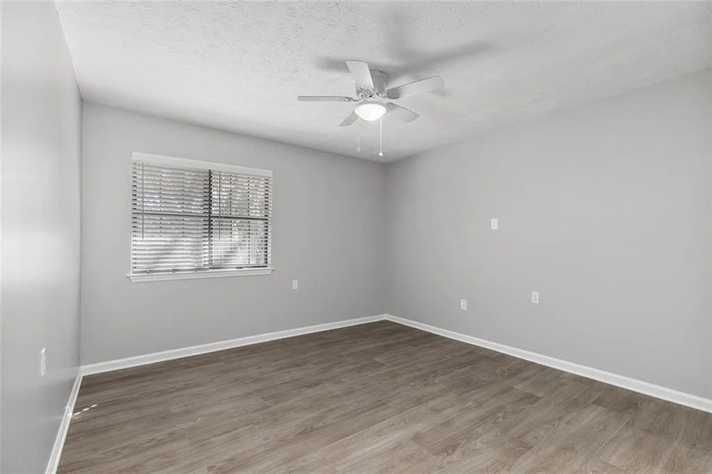 475 Mt Vernon Highway Ne Unit B211, Atlanta, Georgia 30328, 1 Bedroom Bedrooms, ,1 BathroomBathrooms,Residential,For Sale,475 Mt Vernon Highway Ne Unit B211,7734590