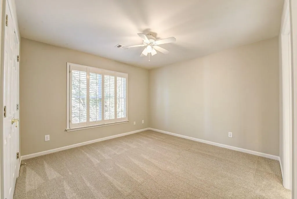 390 Craighead Drive Ne, Atlanta, Georgia 30319, 4 Bedrooms Bedrooms, ,3 BathroomsBathrooms,Residential,Sold,390 Craighead Drive Ne,6700045
