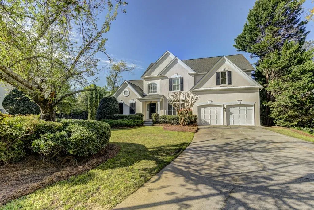390 Craighead Drive Ne, Atlanta, Georgia 30319, 4 Bedrooms Bedrooms, ,3 BathroomsBathrooms,Residential,Sold,390 Craighead Drive Ne,6700045