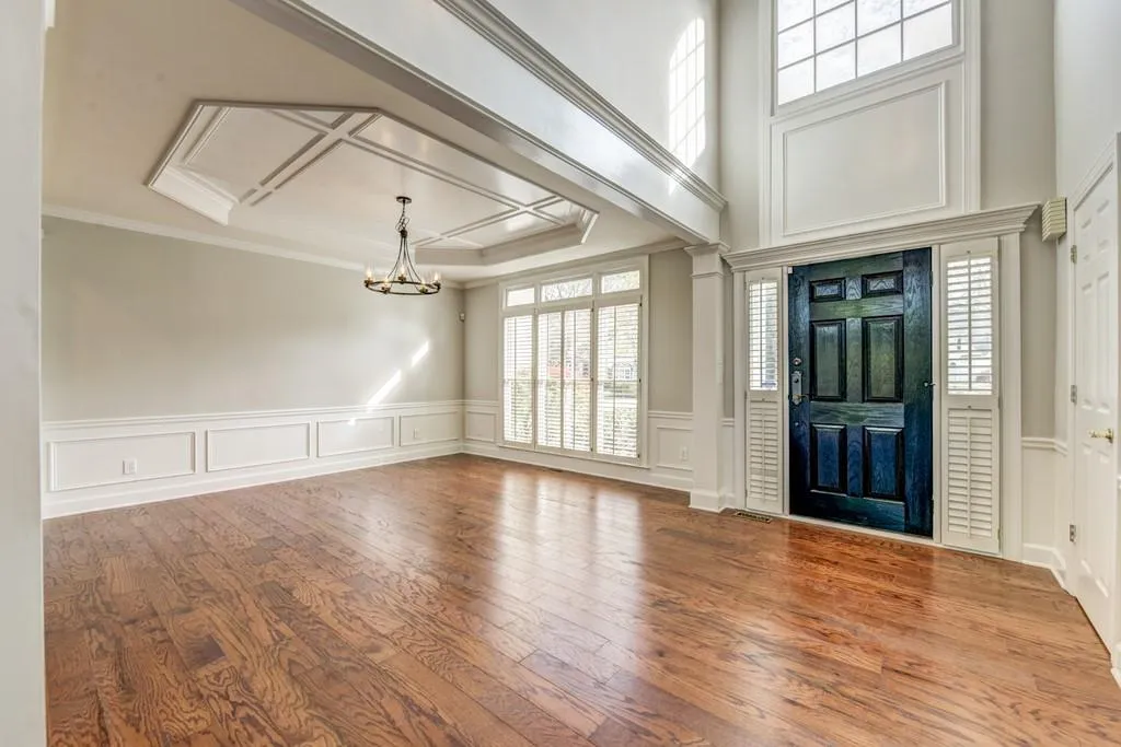 390 Craighead Drive Ne, Atlanta, Georgia 30319, 4 Bedrooms Bedrooms, ,3 BathroomsBathrooms,Residential,Sold,390 Craighead Drive Ne,6700045