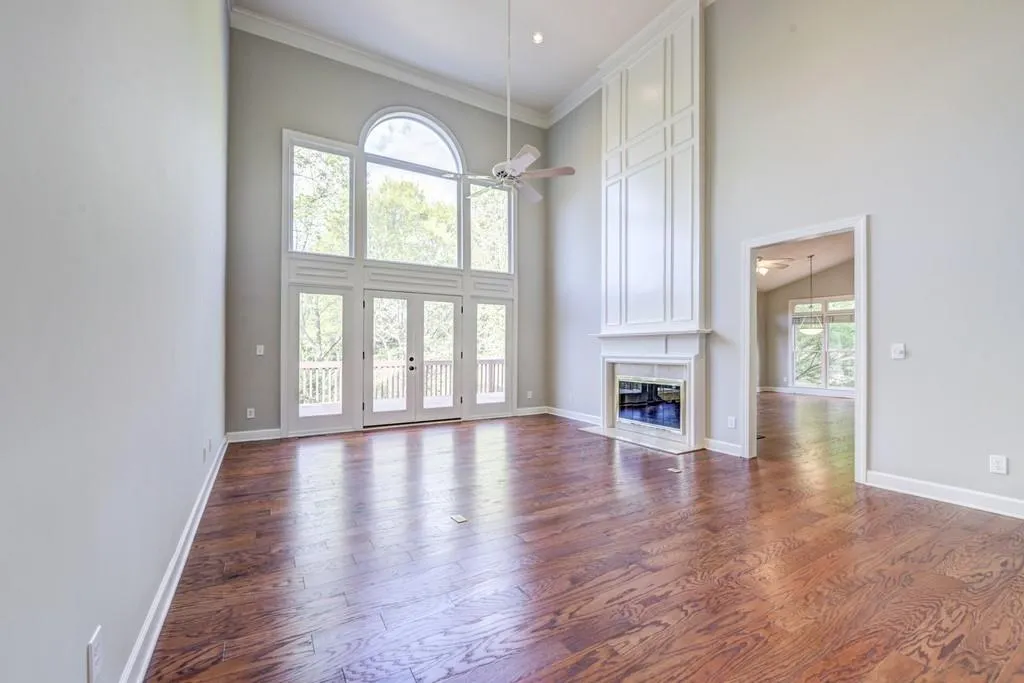 390 Craighead Drive Ne, Atlanta, Georgia 30319, 4 Bedrooms Bedrooms, ,3 BathroomsBathrooms,Residential,Sold,390 Craighead Drive Ne,6700045